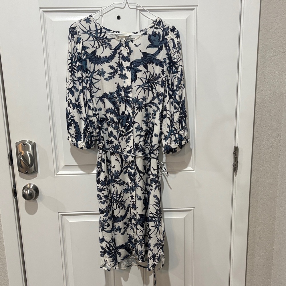 H&M Navy and White Long Sleeve Dress